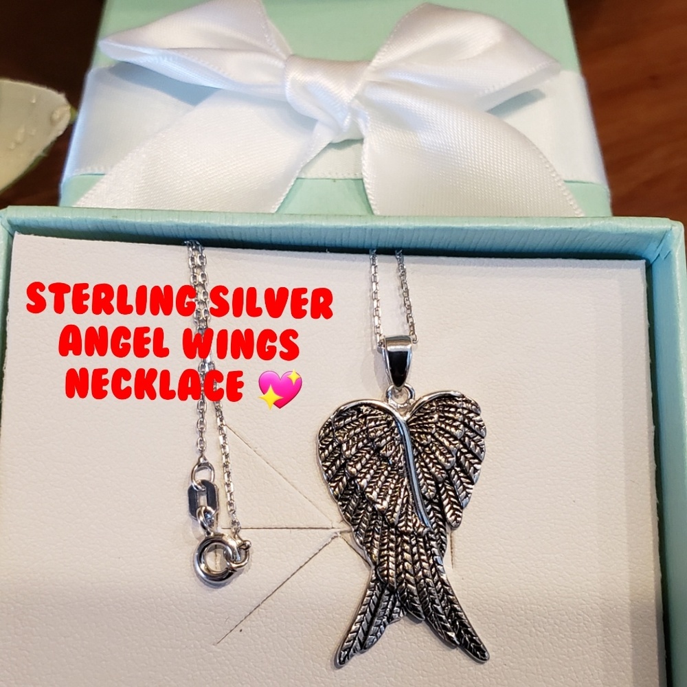 **SALE** NEW Sterling Silver Angel Wings necklace